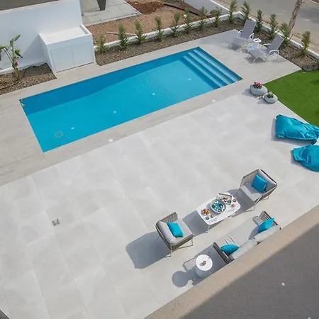 The Complete Guide To Renting Your Exclusive Holiday In With Private Pool And Close To The Beach 1707 *