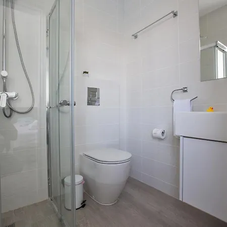 The Complete Guide To Renting Your Exclusive Holiday In With Private Pool And Close To The Beach 1707 普罗塔拉斯