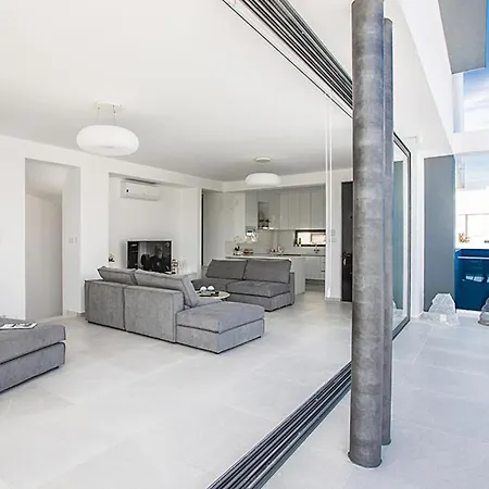 The Complete Guide To Renting Your Exclusive Holiday In With Private Pool And Close To The Beach 1707 Willa *